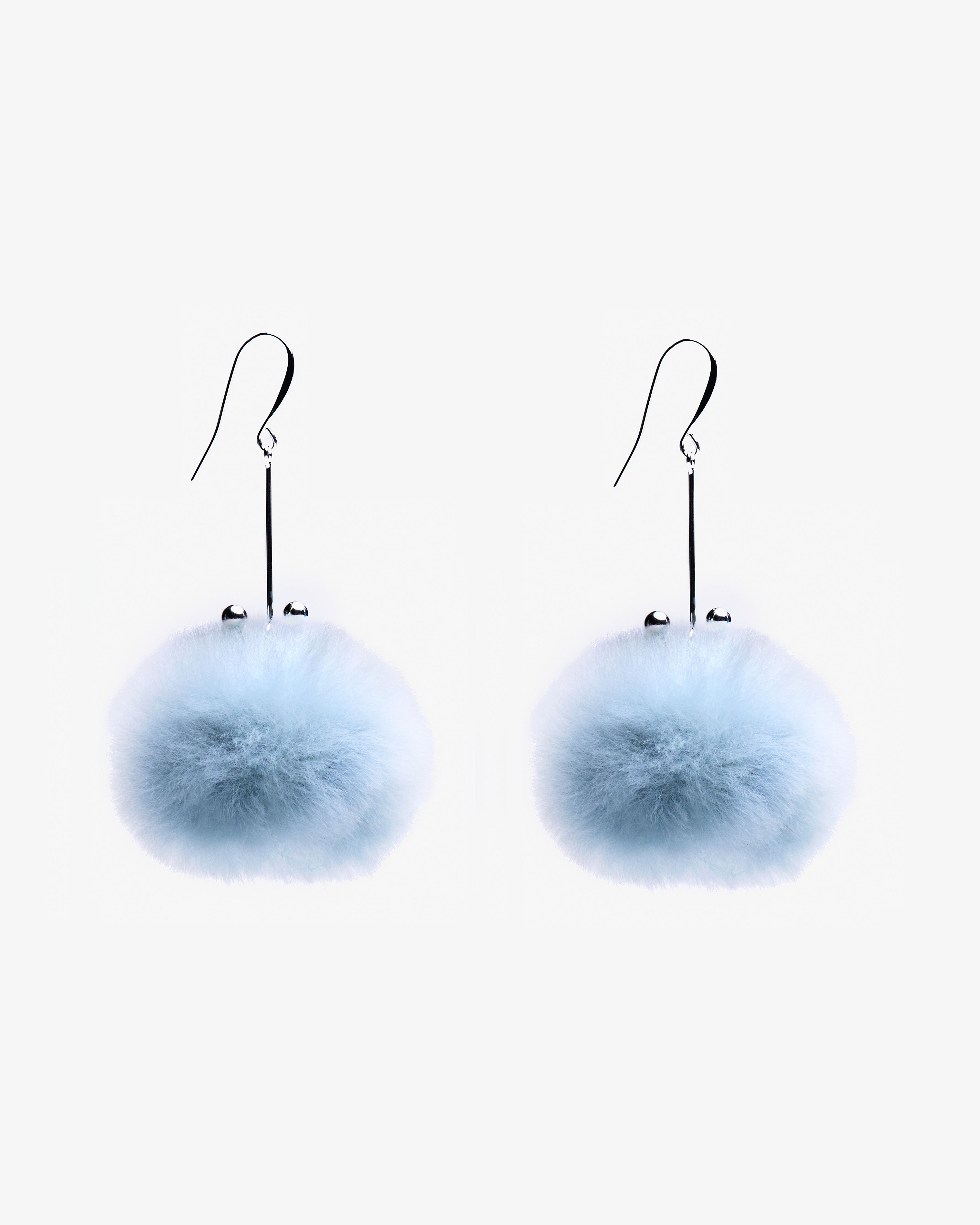 Motchiri Fluffy Lamb Fur Drop Earring