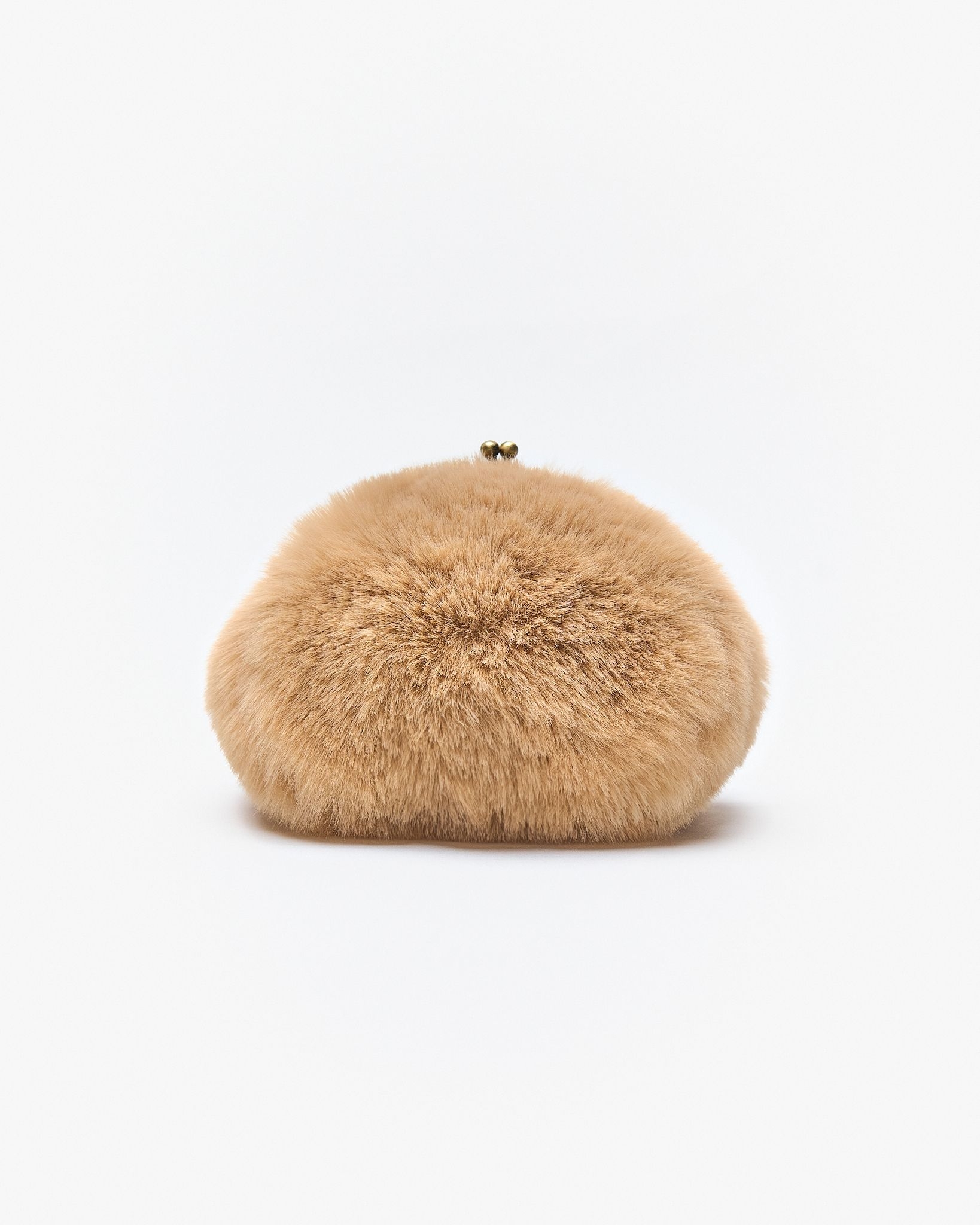 Motchiri Round Fluffy Mini Bag