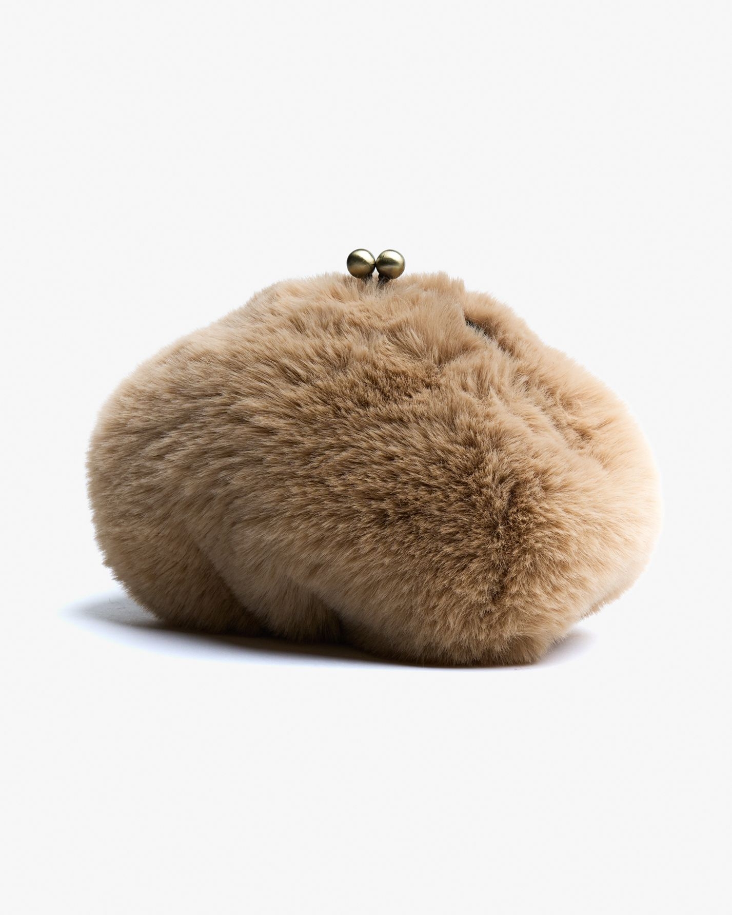 Motchiri Round Fluffy Medium Mini Bag